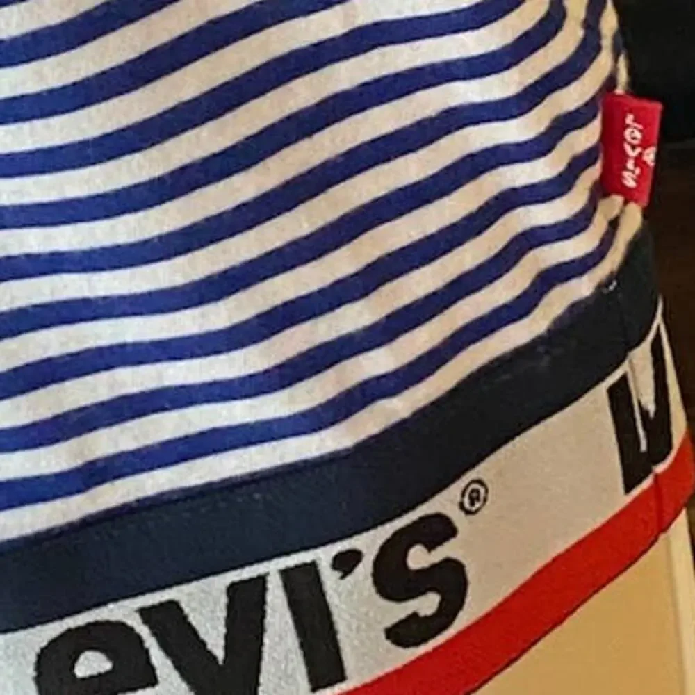 LEVI'S Blue & White Striped Red Tag Wide Band T-Shirt Top ~ Girls Size MEDIUM